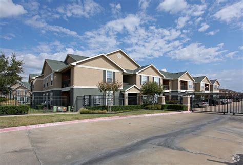 Available Properties in Green Ville .